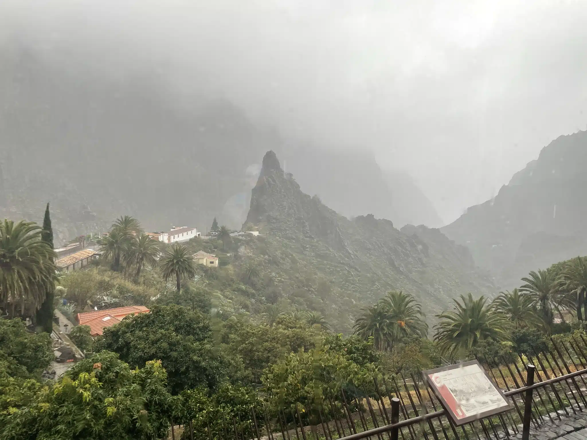 Hidden Gems in Tenerife: Secret Places, Local Food & Best Areas to Stay (2025 Guide)