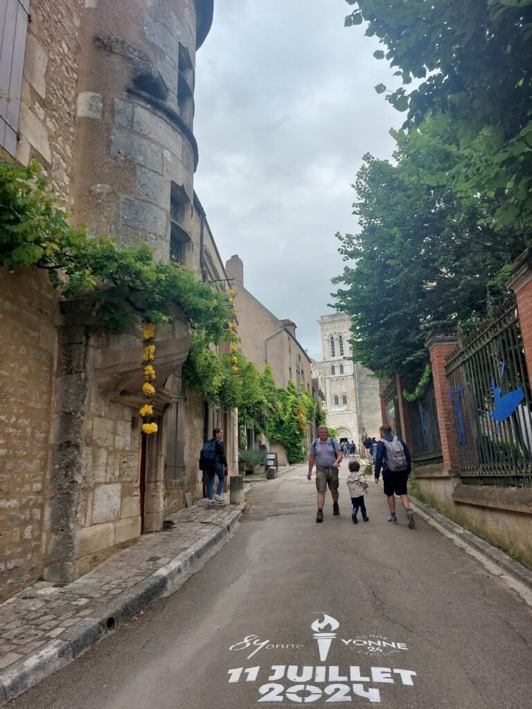 Following the Owl's Trail Through Burgundy's Medieval Layers and hidden artistic gems 5 20240706 165413